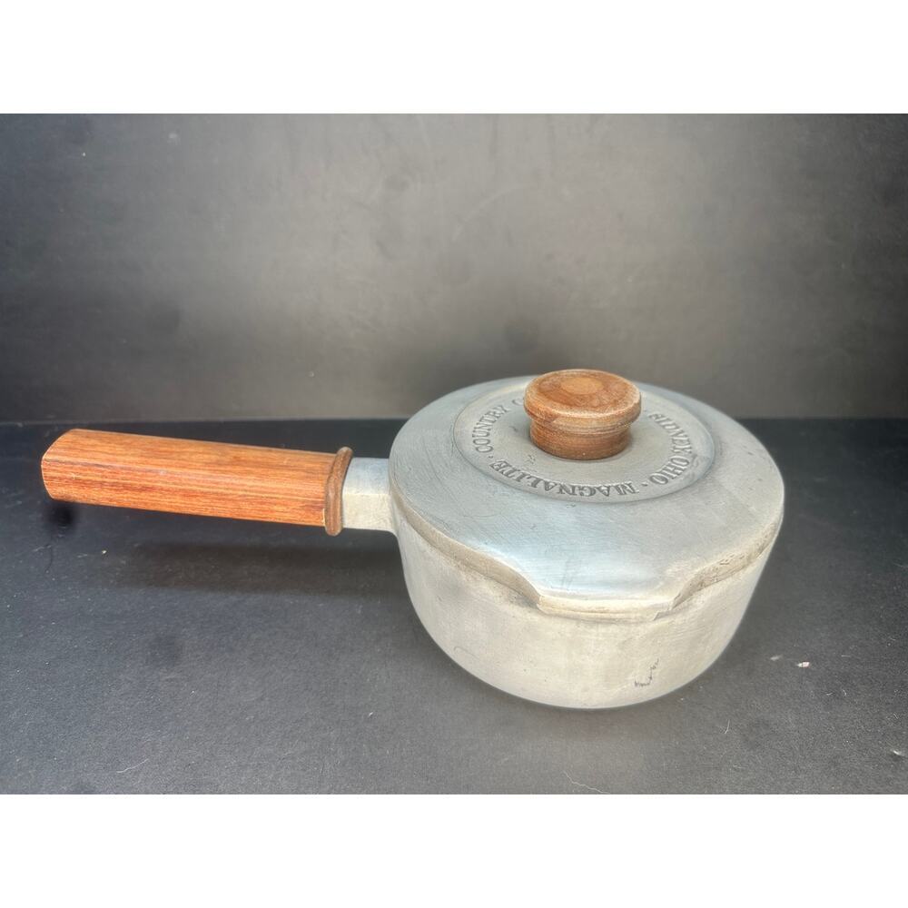 VTG Magnalite Country Collection 1 quart saucepan 5691